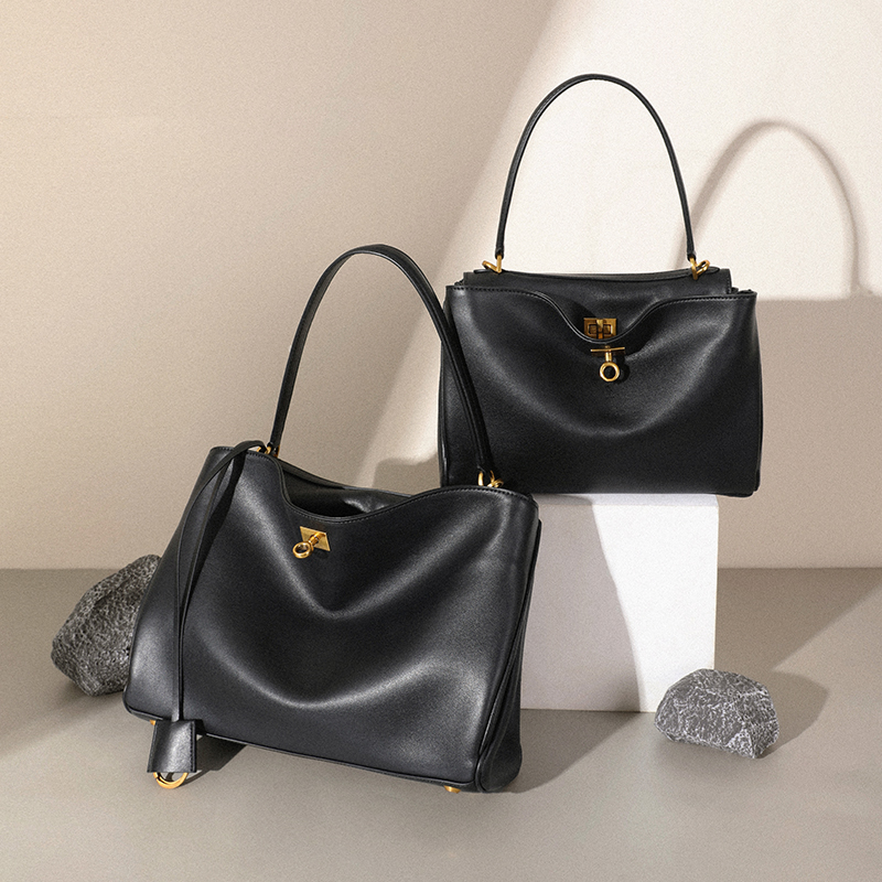 Women'S Work Bags Designer - 女性の牛革脇の下ショルダーバッグ女性の高級デザイナーポータブルハンドバッグレディース通勤レトロソフト牛革バッグ