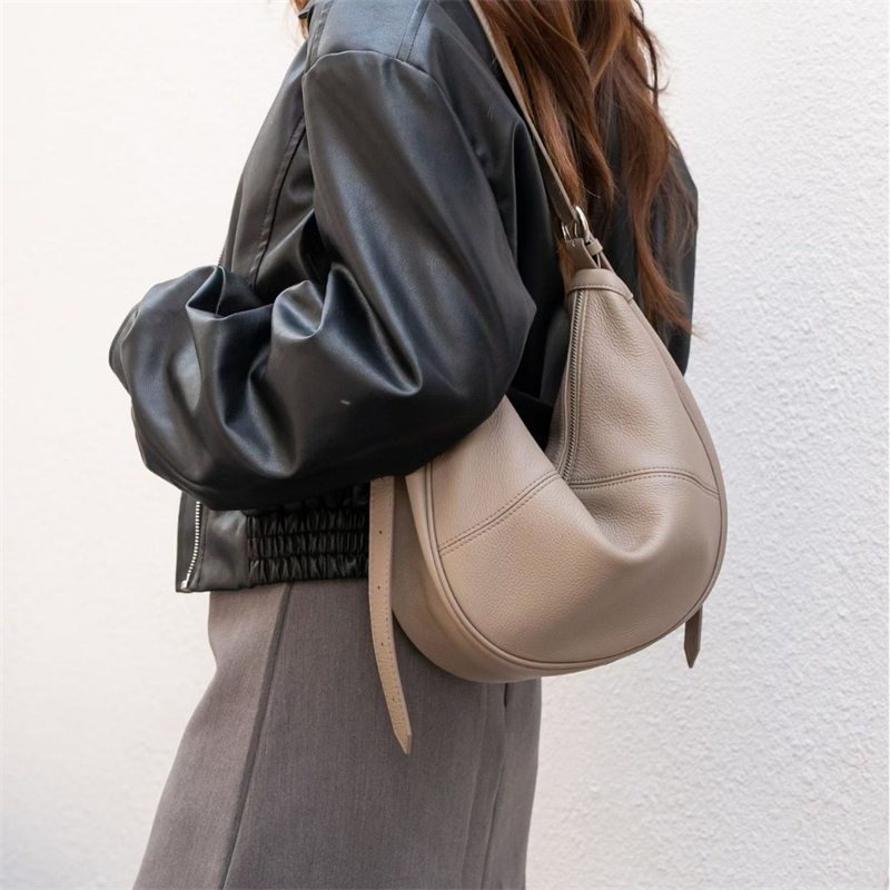 Women Bags Work - BURMINSA 本革製 ホーボーバッグ レディース ゆったりとしたシルエットの柔らかい牛革製、三日月型のハーフムーンショルダーバッグ、普段使いや仕事に最適なハンドバッグ、クロスボディバッグ。