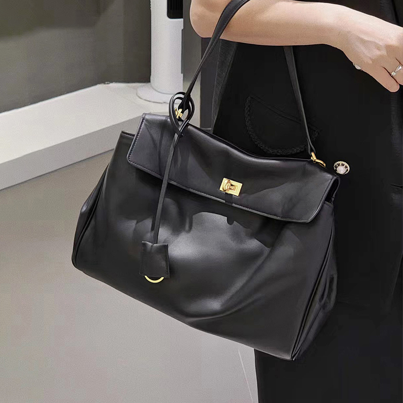 女性の牛革脇の下ショルダーバッグ女性の高級デザイナーポータブ - Women'S Work Bags Designer のレビューと価格