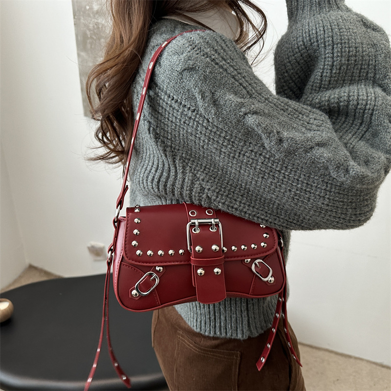 女性用ショルダーバッグ パンクスタイル財布 PUレザー ロッ - Women Bags For Airport のレビューと価格