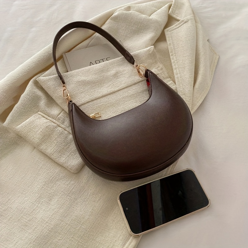 新しいファッショナブルなハイエンドの月型野球バッグ、高級感を - Women Bags For Airport のレビューと価格