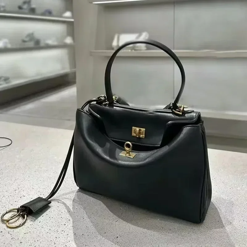 女性用高級ゴールドロックデザイナーハンドバッグ、マイクロファ - Women'S Work Bags Designer のレビューと価格